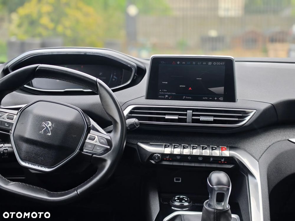 Peugeot 5008 - 35