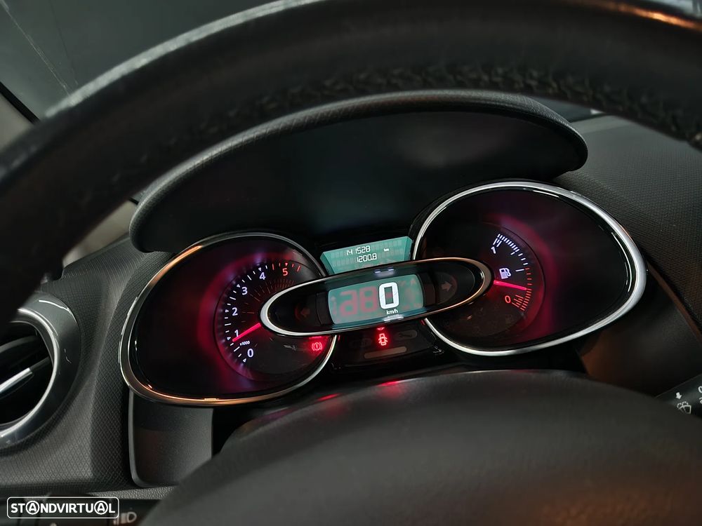 Renault Clio 1.5 dCi Limited - 15