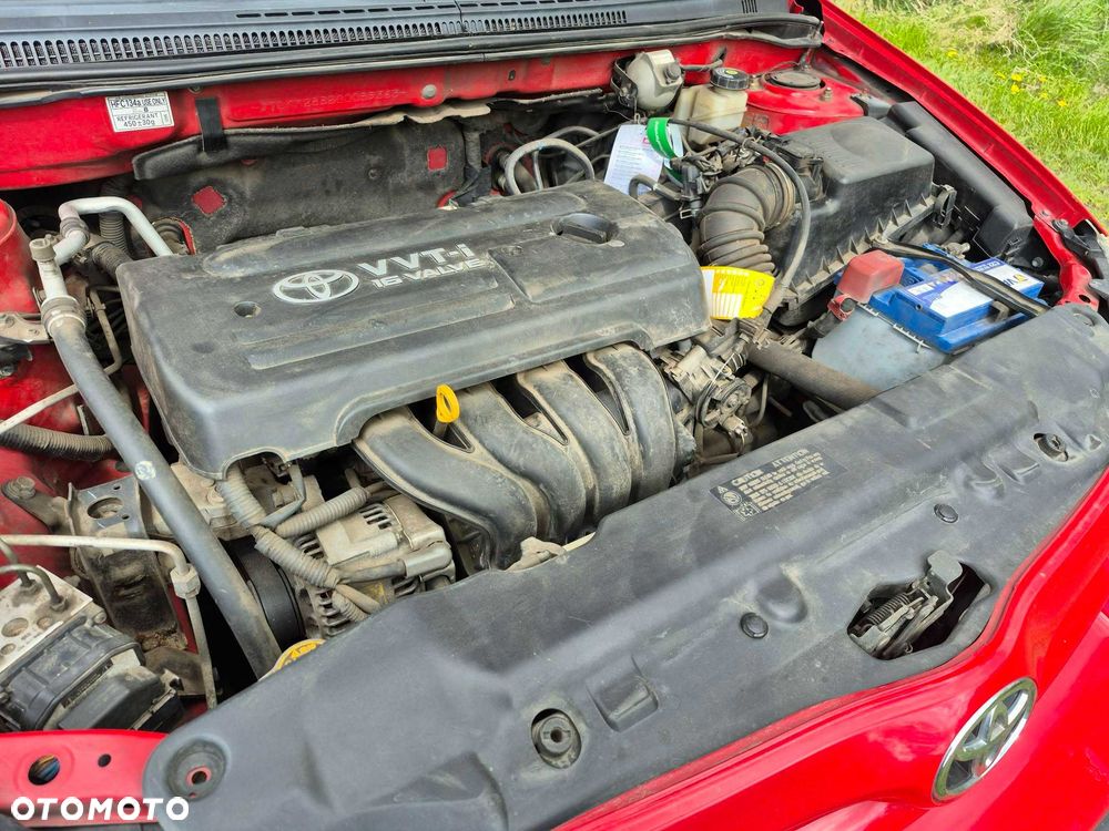 Toyota Corolla - 4