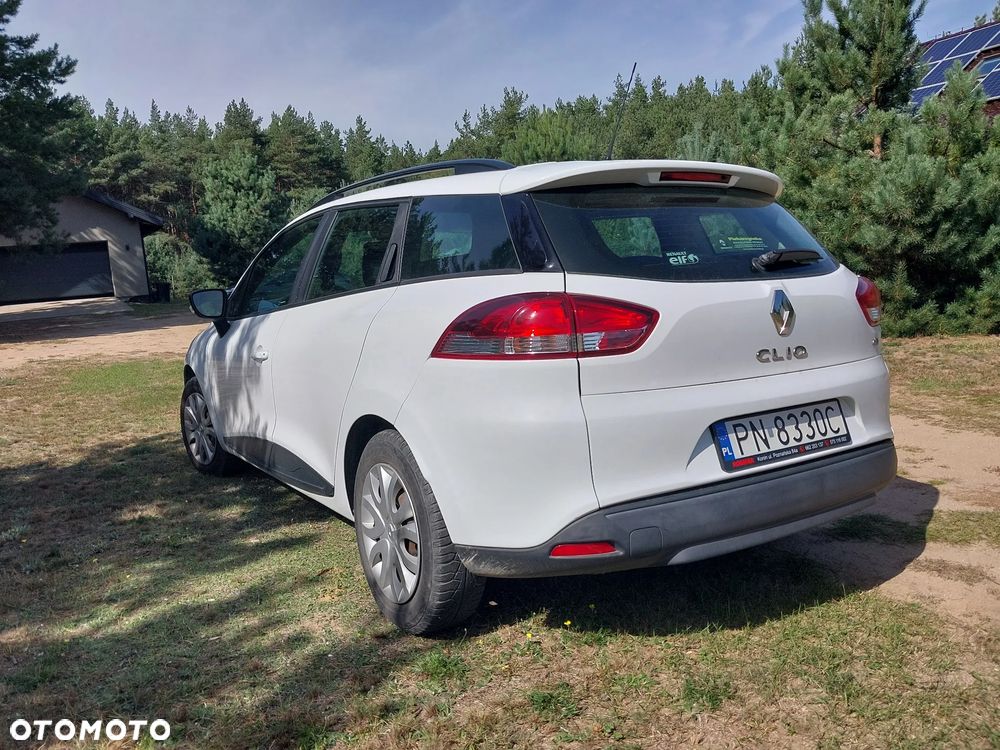 Renault Clio - 6