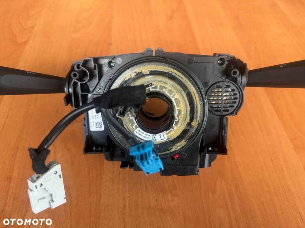 Przełącznik manetki taśma Citroen C4 II 1.4 906759252xt - 2