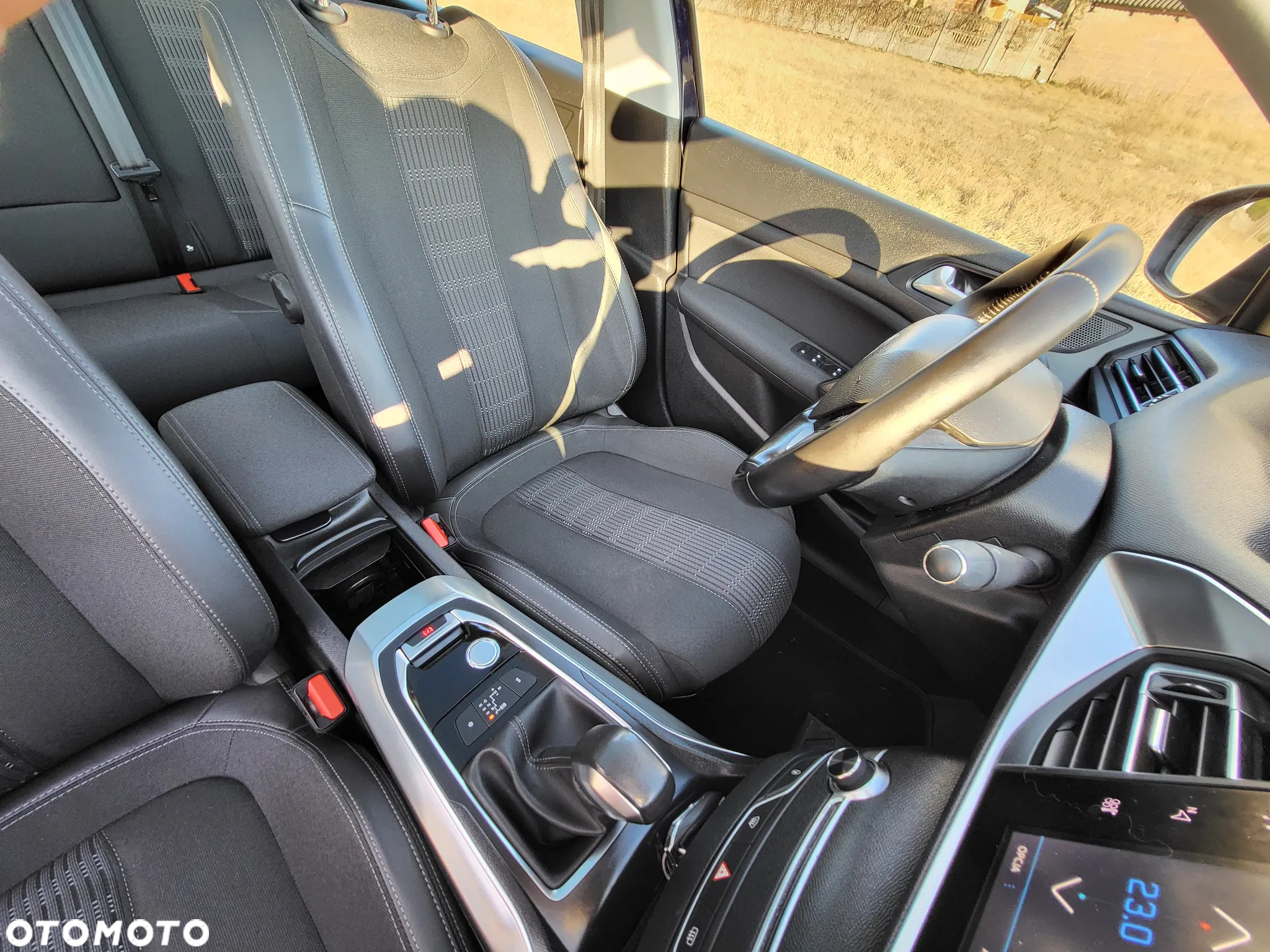 Peugeot 308 BlueHDi FAP 120 EAT6 Stop & Start Allure - 22