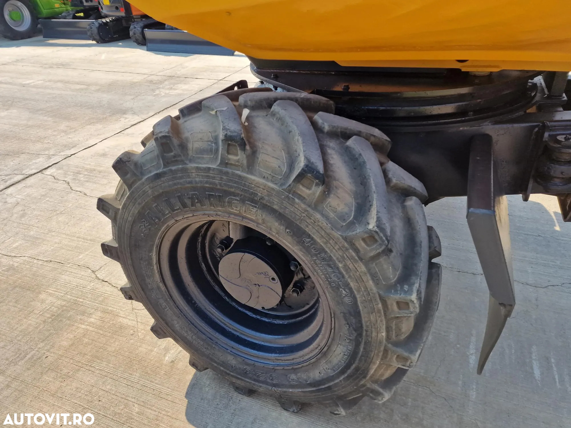 Alta DUMPER 6t TEREX, 4mc, 6t, basc LATERALA,  2.068h, 16900 EUR+tva, motor JCB 75CP, transmisie 4x4, produs in Anglia, Anvelope 90% bune, posiblitate leasing, CONDITIE FOARTE BUNA-PROMOTIE 16.900 EUR+Tva - 14