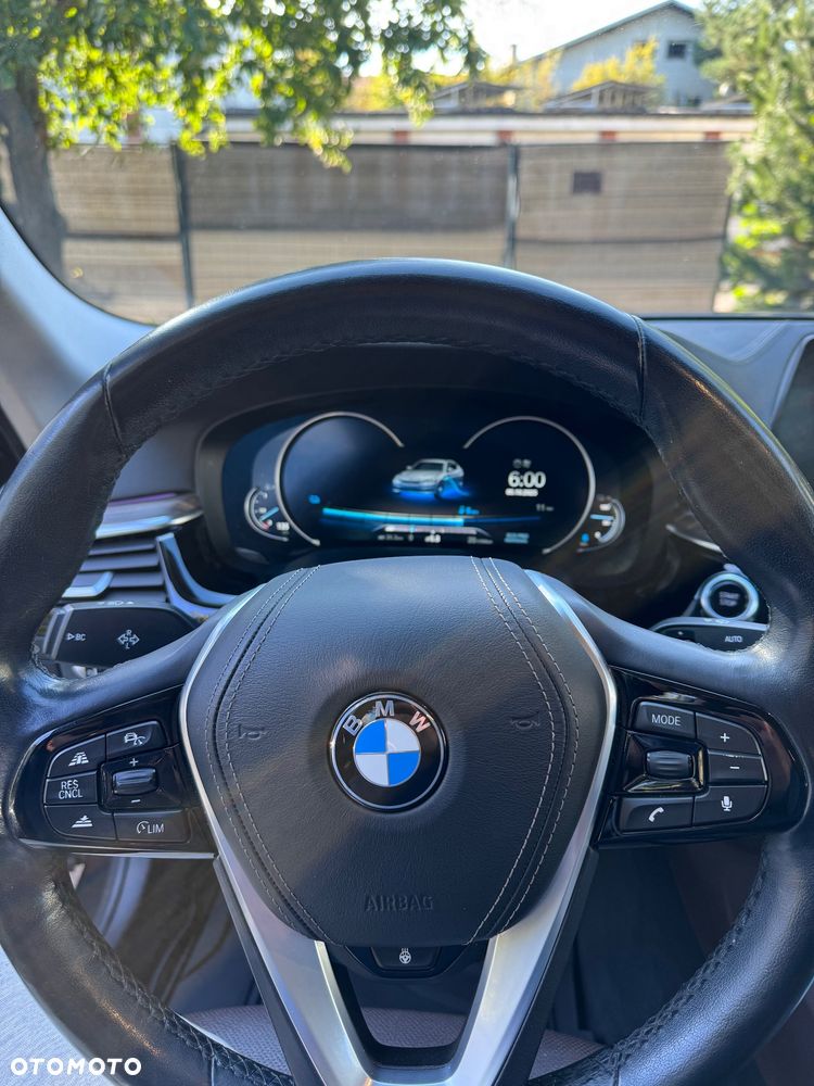 BMW Seria 5 530e iPerformance GPF Luxury Line - 15