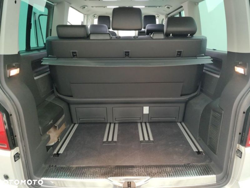 Volkswagen Multivan 2.0 TDI L1 Highline DSG - 11