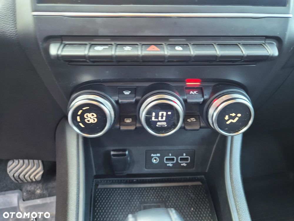 Renault Captur 1.3 TCe mHEV Techno EDC - 28