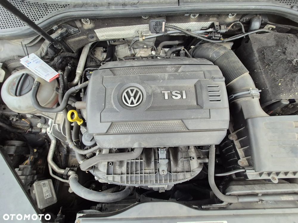 Volkswagen Passat - 20
