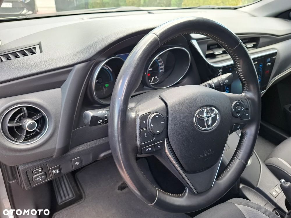 Toyota Auris - 17