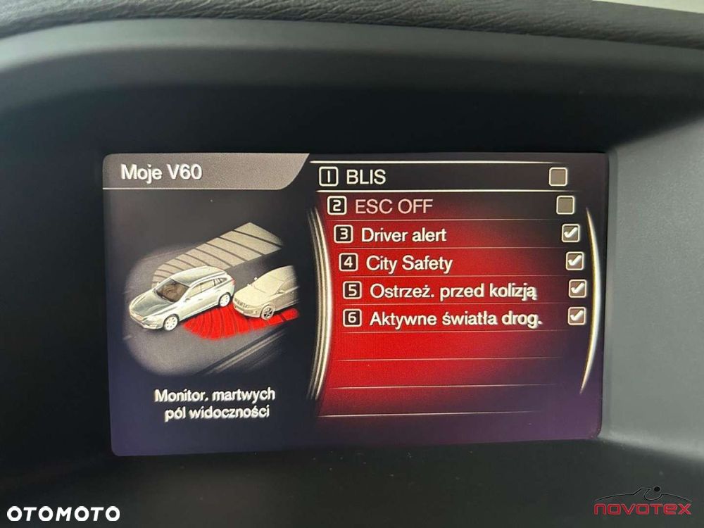 Volvo V60 Cross Country - 15