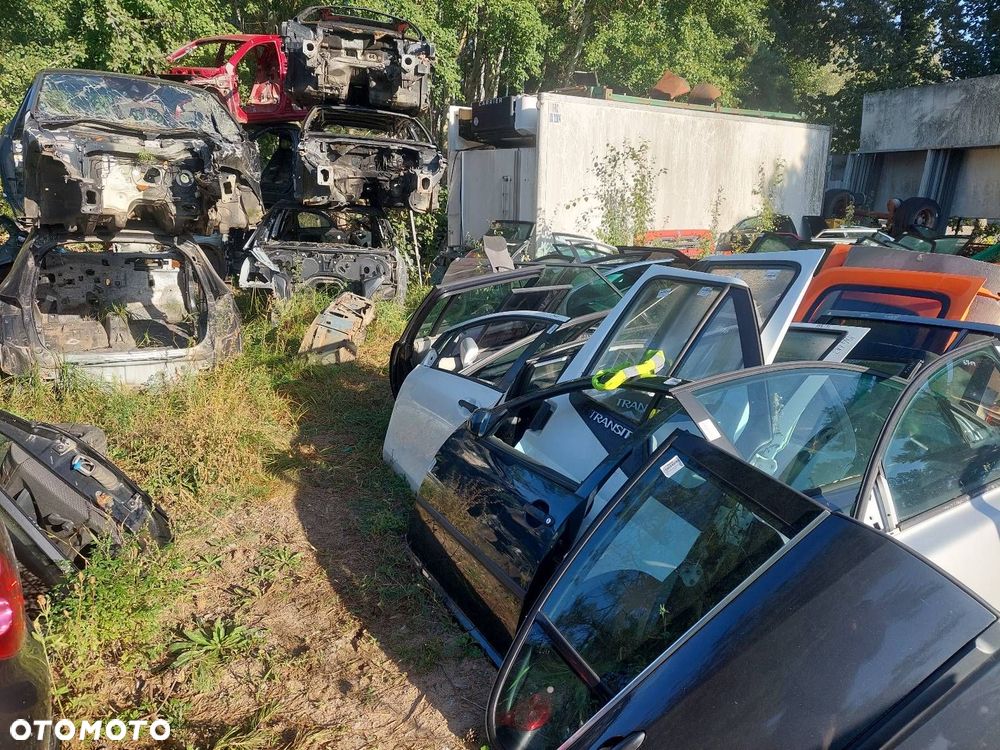 DRZWI KOMPLETNE LEWY PRZÓD VOLKSWAGEN BORA I - 10