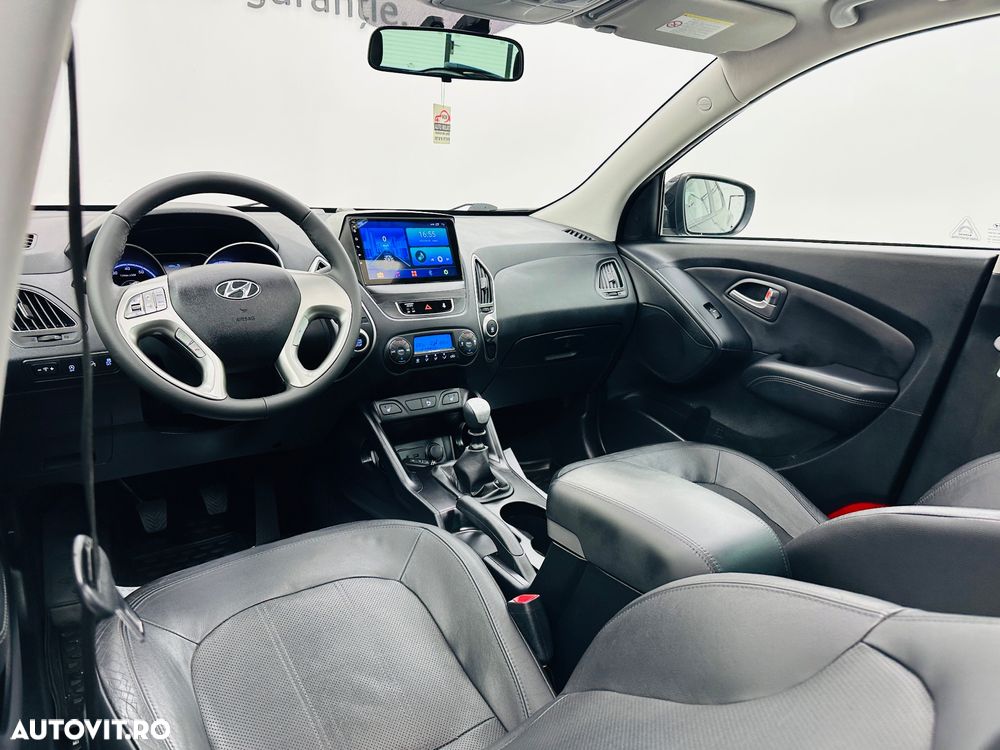 Hyundai ix35 1.6 2WD Fifa World Cup Edition - 20