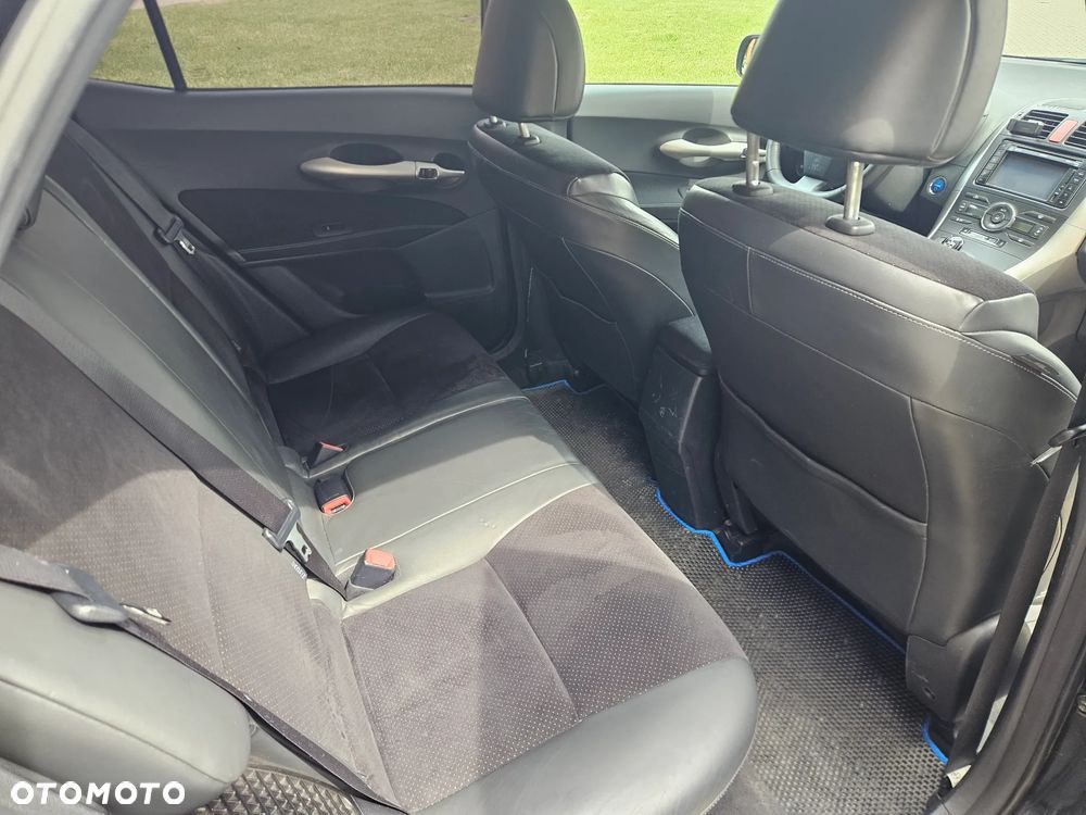 Toyota Auris - 11