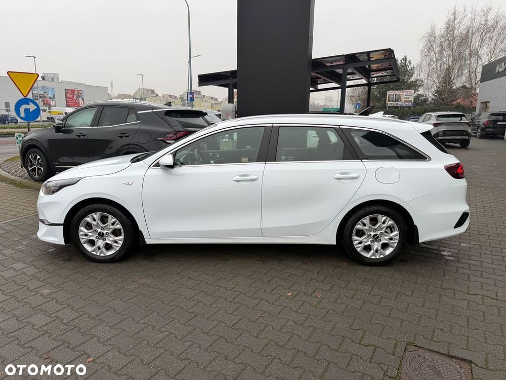 Kia Ceed 1.5 T-GDI M DCT - 14