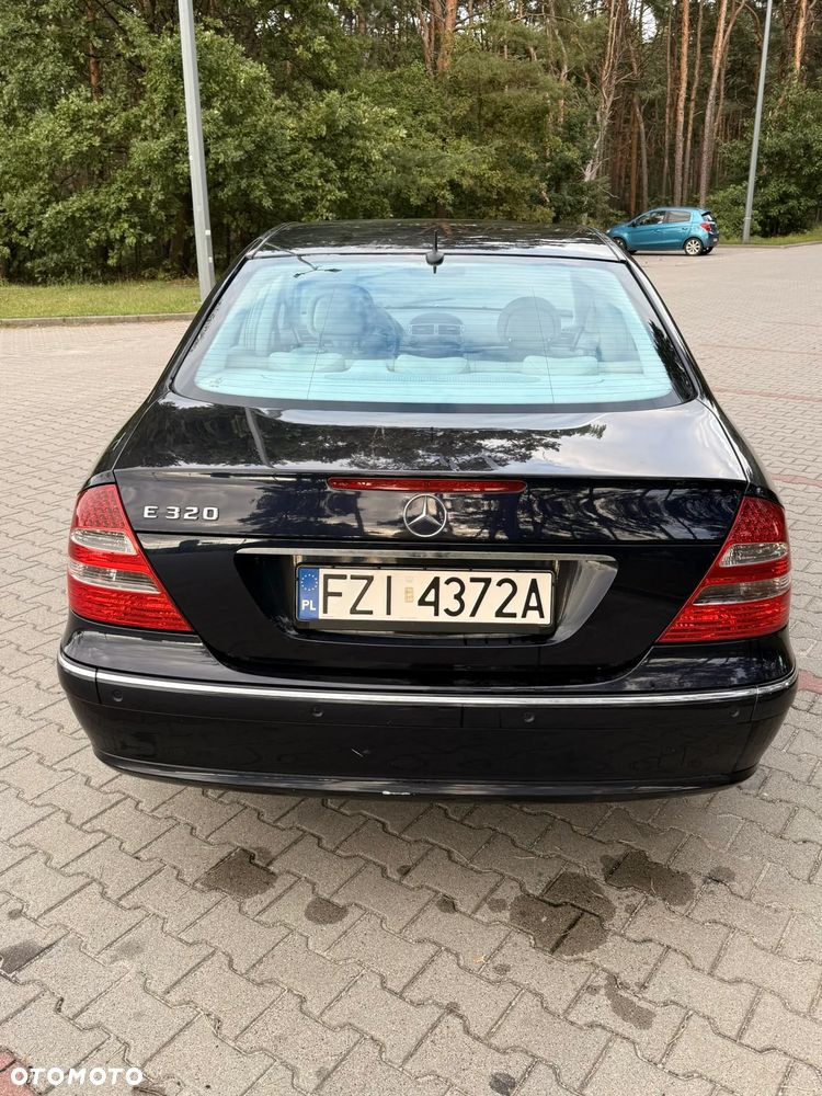 Mercedes-Benz Klasa E 320 Avantgarde - 2