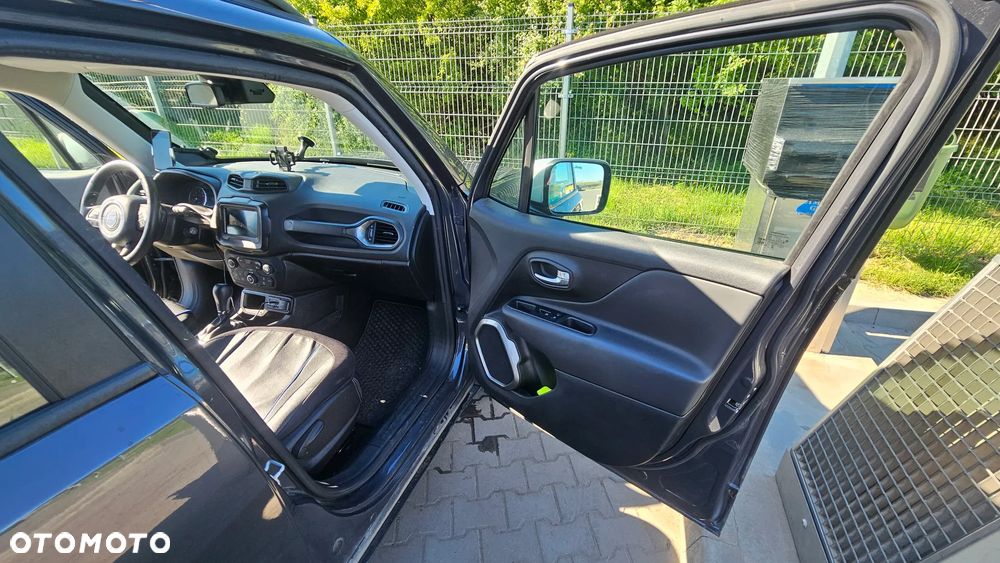 Jeep Renegade 1.5 T4 mHEV Limited FWD S&S DCT - 11