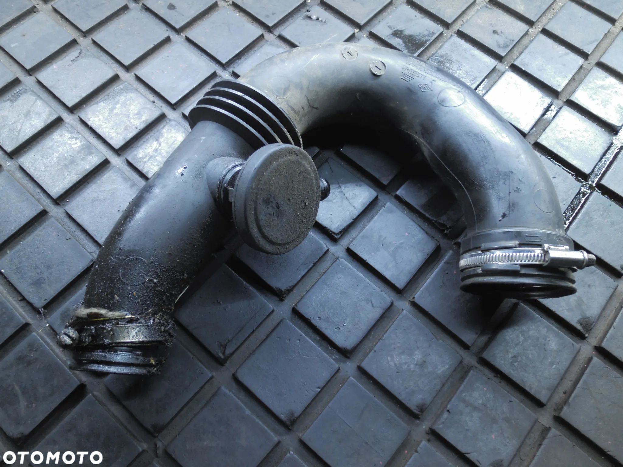 Dolot powietrz RENAULT KANGOO 03-08r 8200280084 POSIADAM 2 SZT - 1