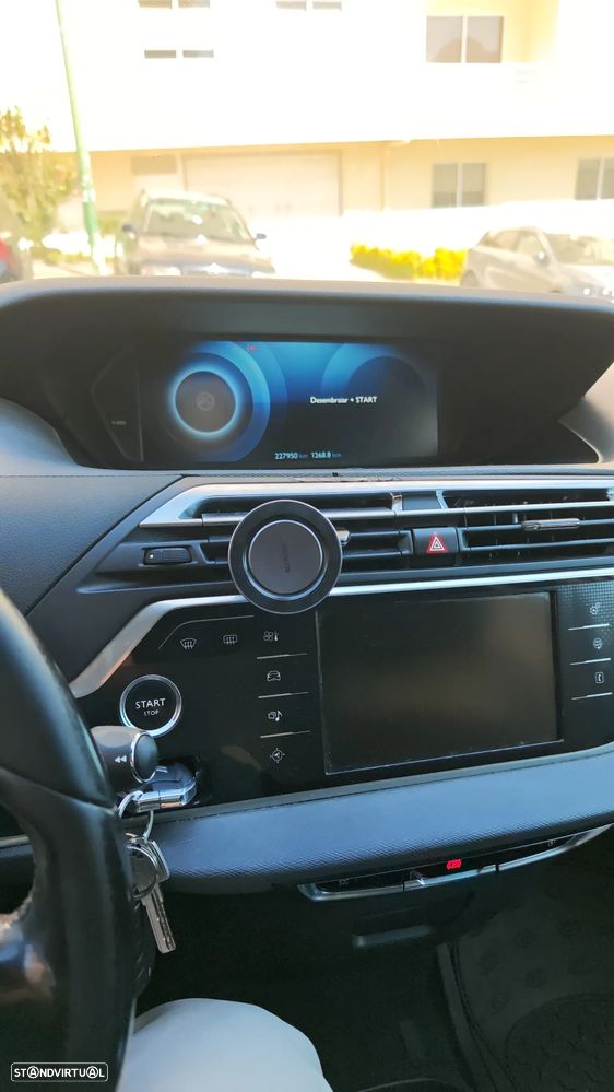 Citroën C4 Picasso 1.6 e-HDi Exclusive - 16