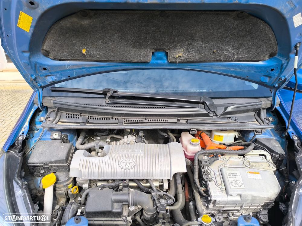 Toyota Yaris 1.5 HSD Comfort+Navi - 18