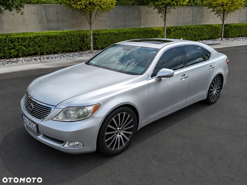 Lexus LS 460 Superior - 1