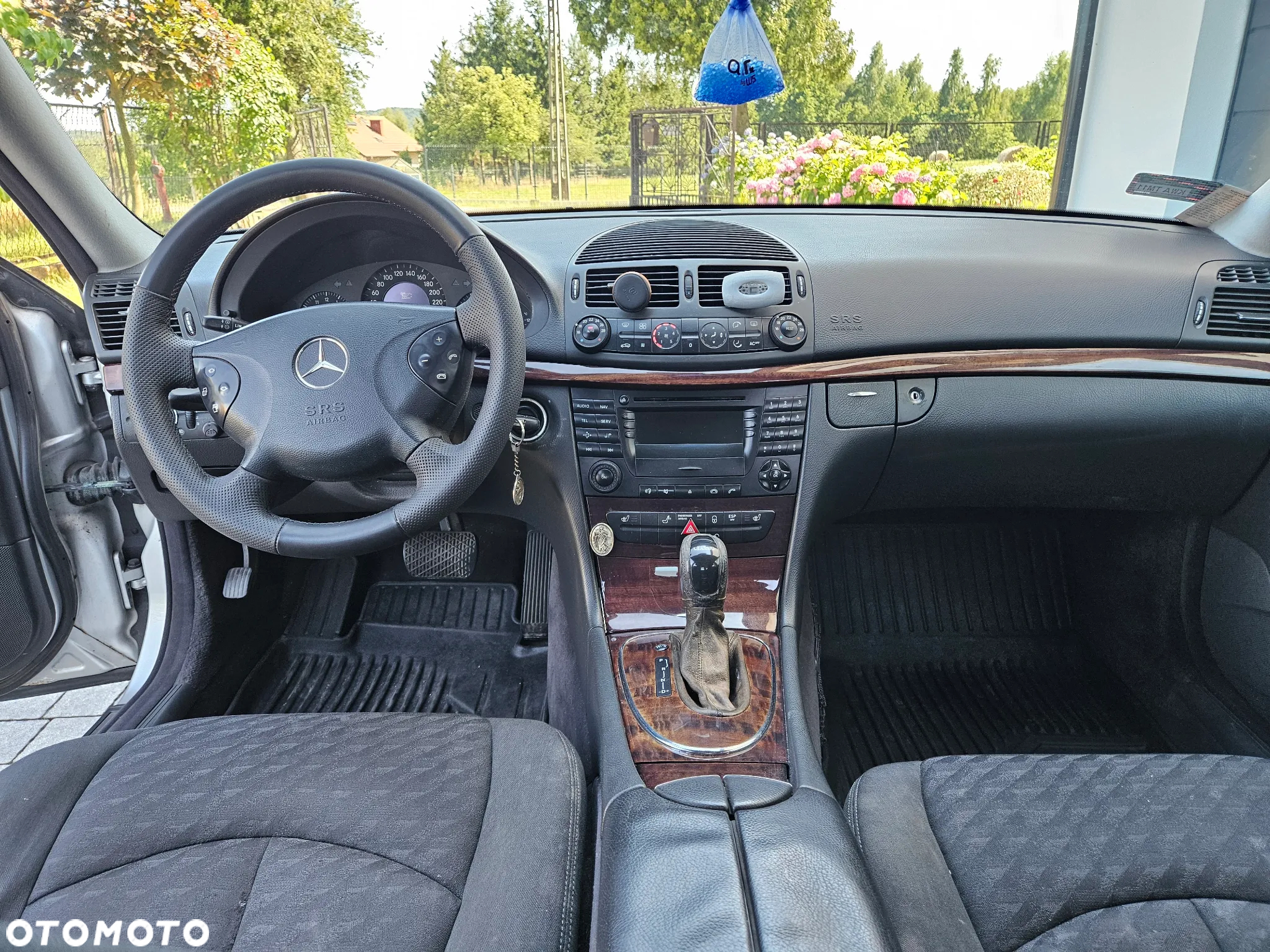 Mercedes-Benz Klasa E - 11