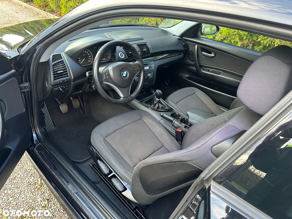 BMW Seria 1 - 17