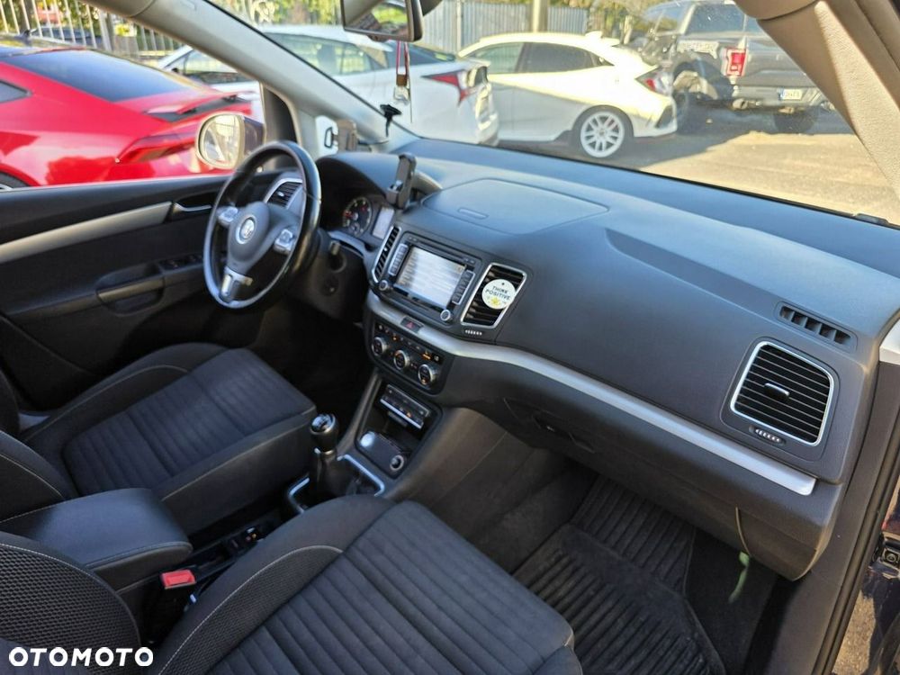Volkswagen Sharan 2.0 TDI DPF United - 32