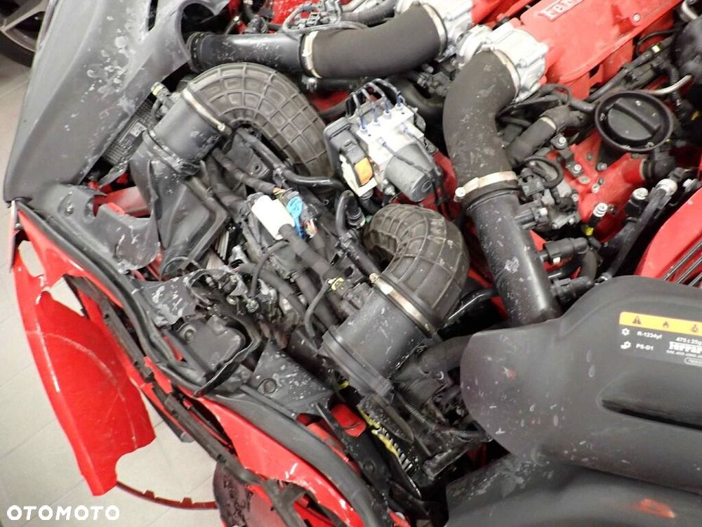 Ferrari Portofino - 7