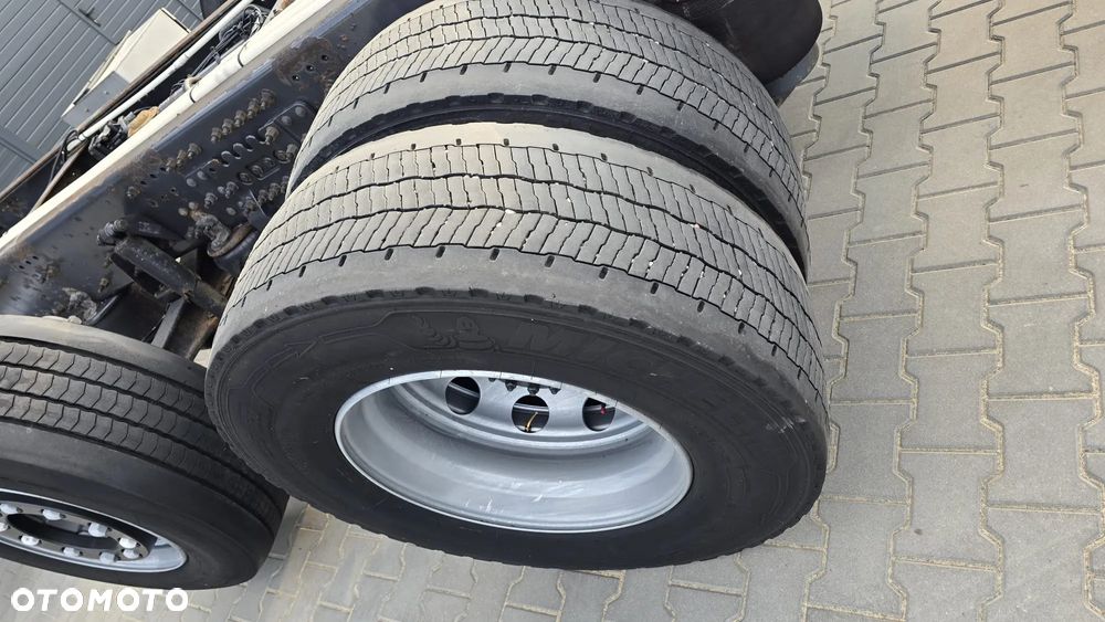 Volvo FM 410 Euro 6 6x2 do zabudowy laweta beczka niski przebieg! super stan! - 17