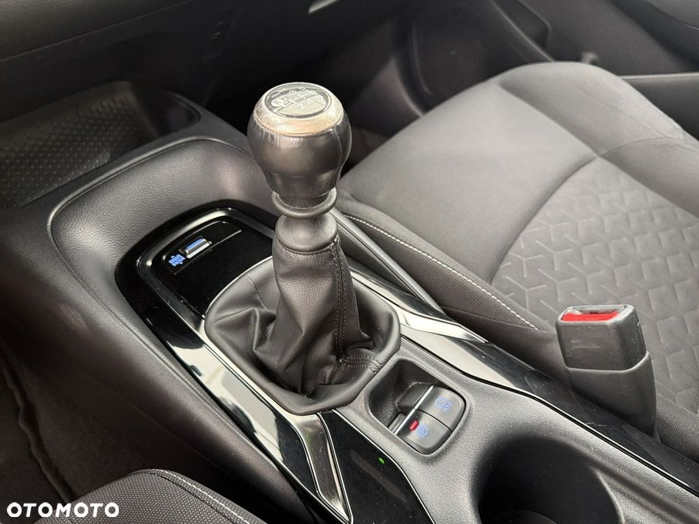 Toyota Corolla - 19