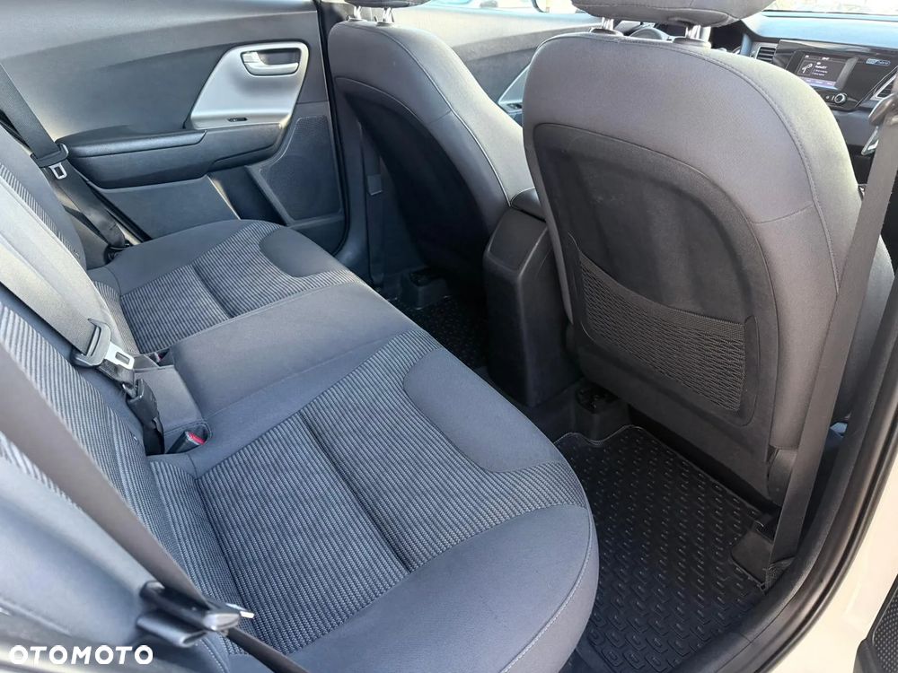 Kia Niro 1.6 GDI Hybrid L - 14