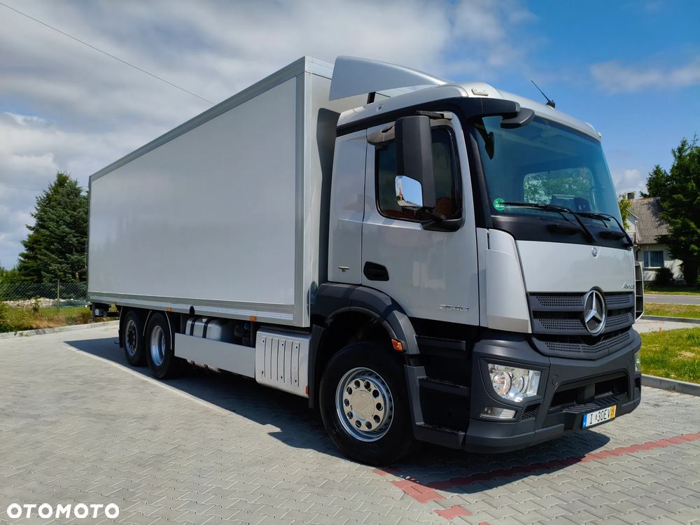 Mercedes-Benz ANTOS 25.40 - 1