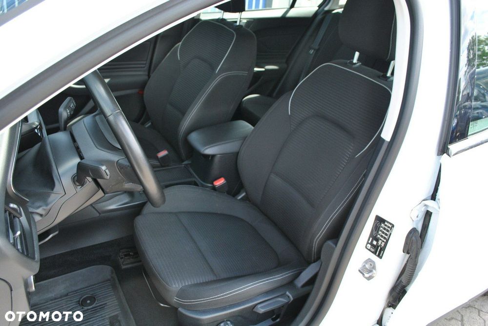 Ford Focus 1.0 EcoBoost Titanium - 22