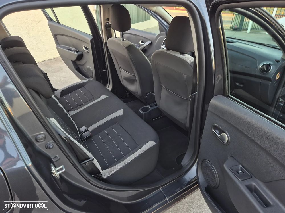 Dacia Sandero 0.9 TCe Stepway - 38