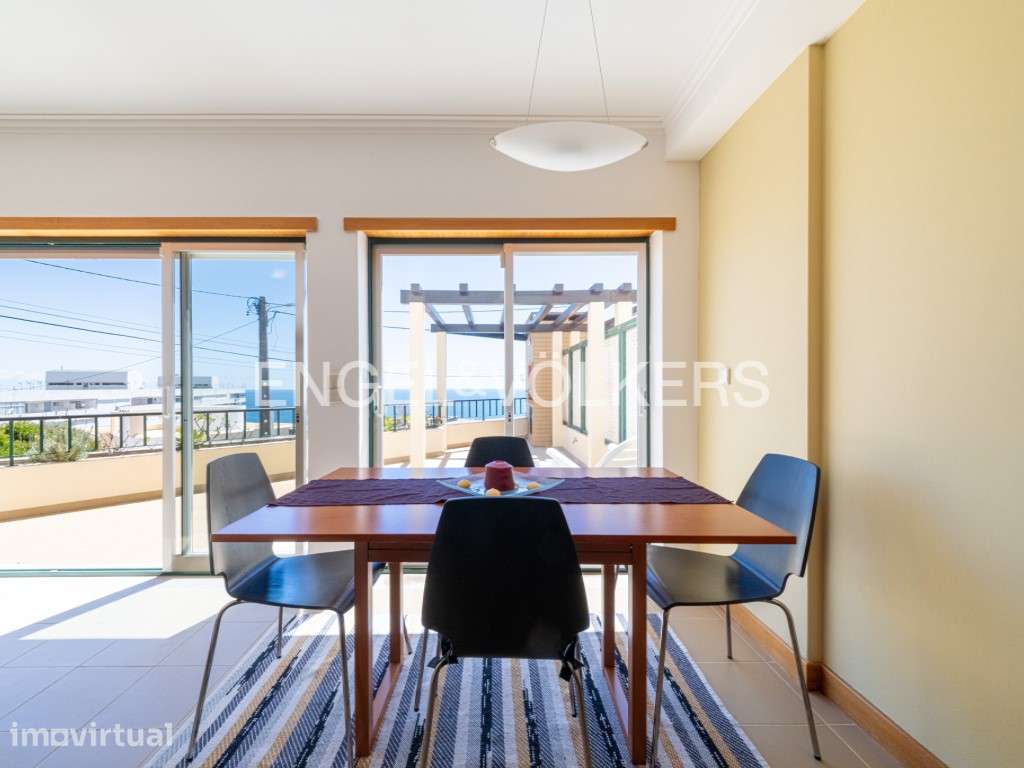 T1 com terraço e vista Mar em Sesimbra - Grande imagem: 3/28