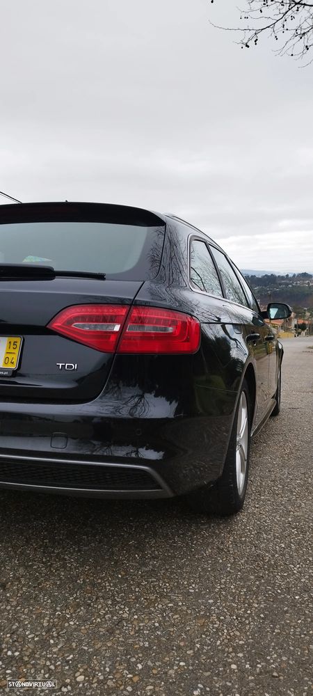 Audi A4 Avant 2.0 TDI Business Line S-line - 14