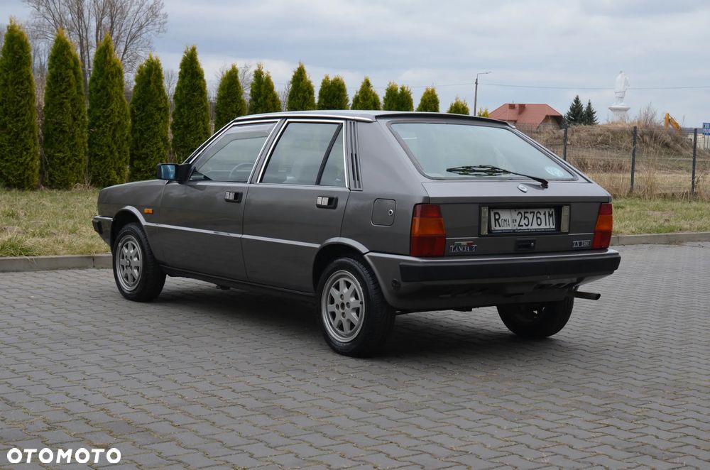 Lancia Delta 1600 i.e GT - 27