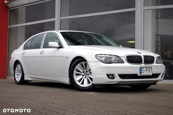 BMW Seria 7 750i L