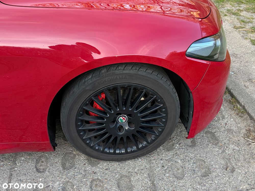 Alfa Romeo Giulia - 6