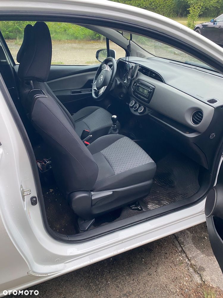 Toyota Yaris 1.33 Active - 5