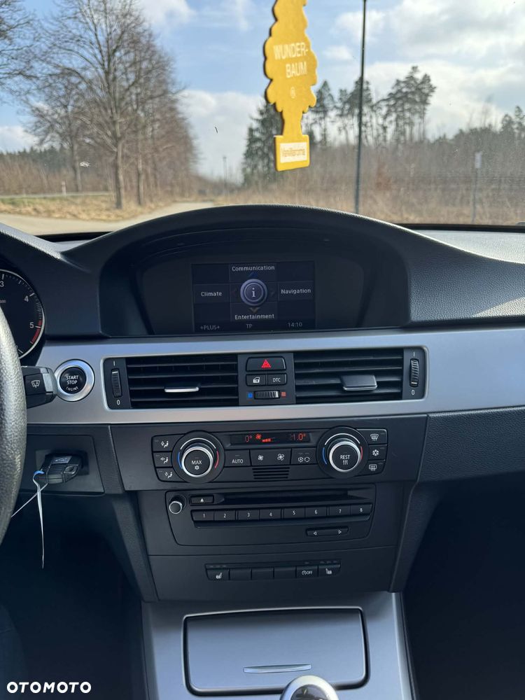 BMW Seria 3 318d DPF Edition Lifestyle - 8