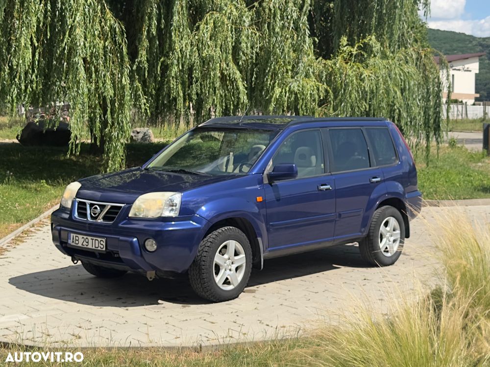 Nissan X-Trail - 2