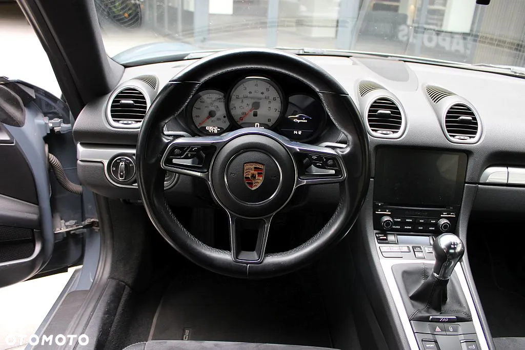 Porsche 718 Cayman Standard - 14