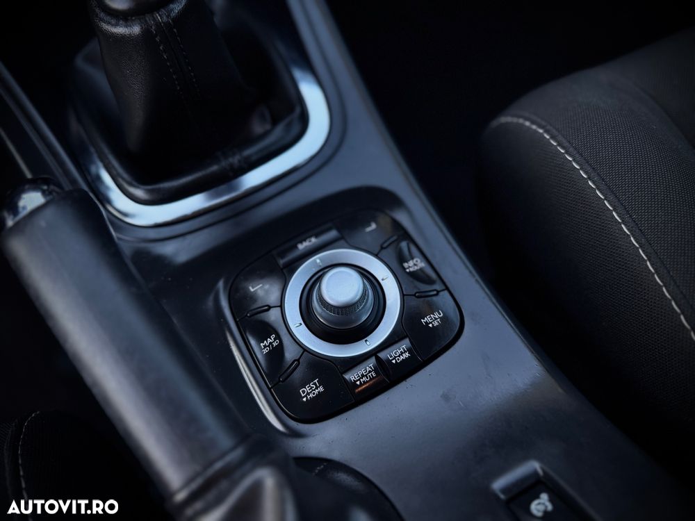 Renault Megane 1.5 dCI Color Edition - 23