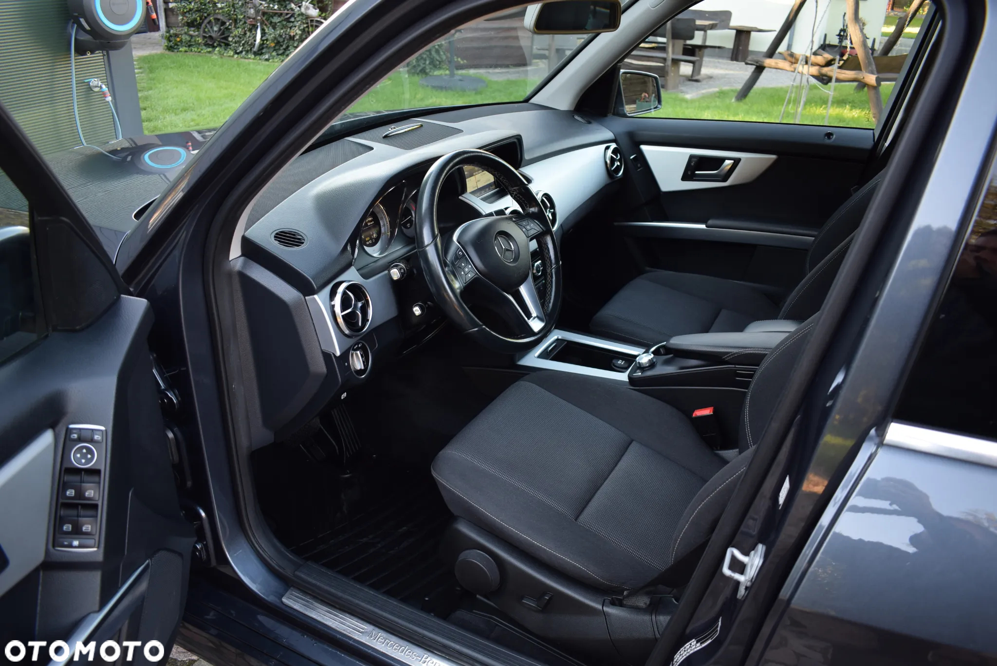 Mercedes-Benz GLK - 24