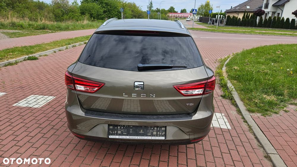 Seat Leon 2.0 TDI DPF Ecomotive DSG FR - 5
