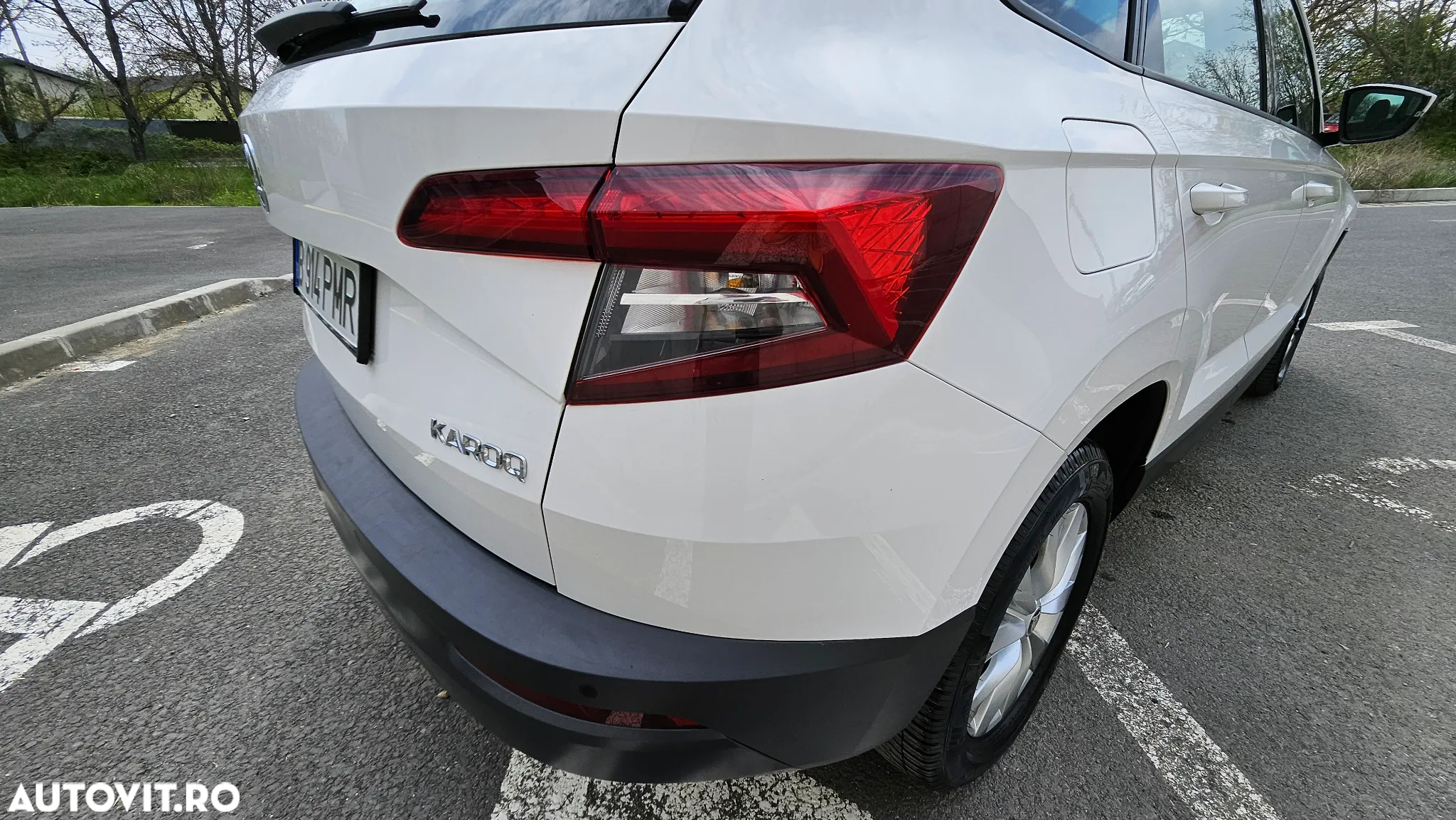 Skoda Karoq 1.6 TDI DSG Style - 10