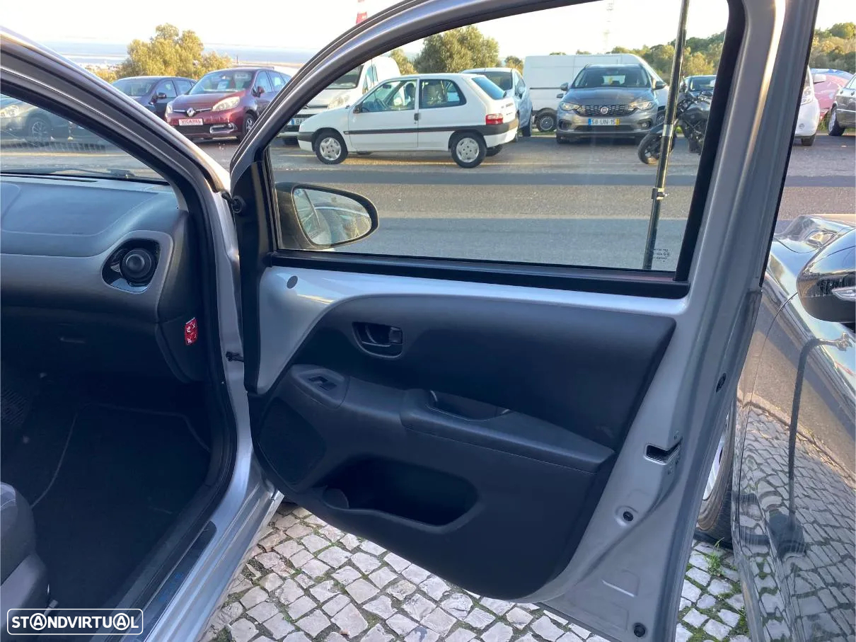 Peugeot 108 1.0 VTi Style - 12