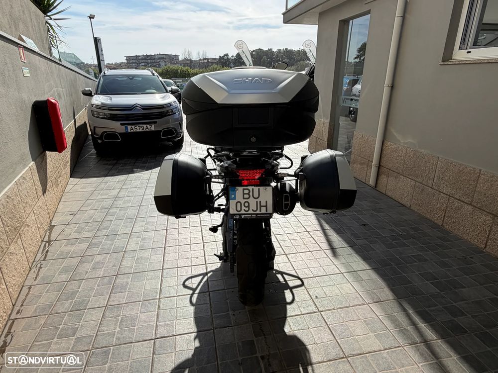 Benelli TRK 502 X - 8