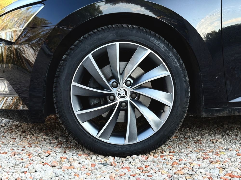 Skoda Superb 2.0 TDI 4x4 L&K DSG - 7