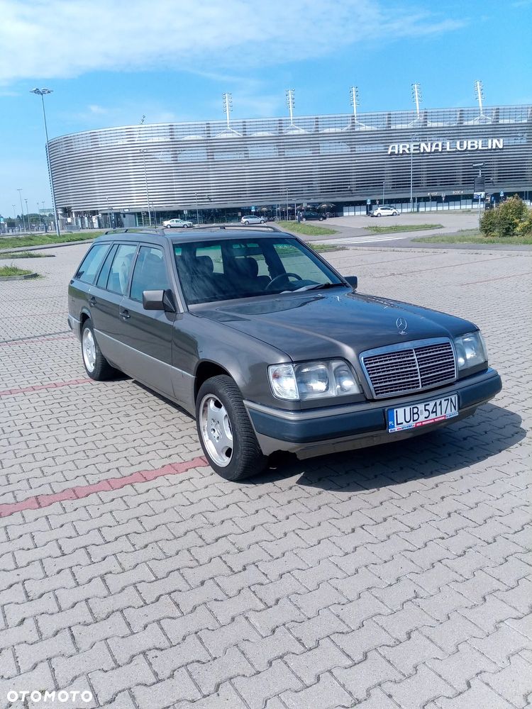 Mercedes-Benz W124 (1984-1993) - 10